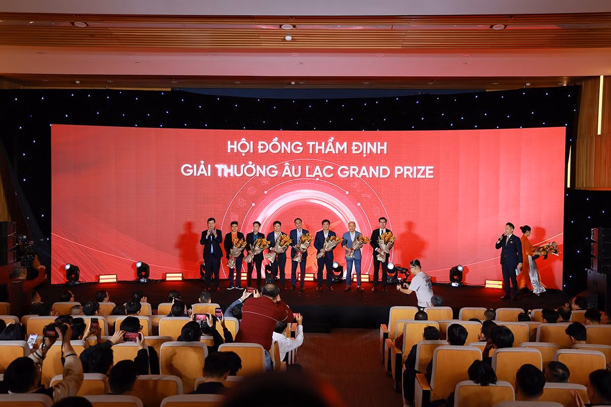 Một số đại diện trong Hội đồng thẩm định Giải thưởng.