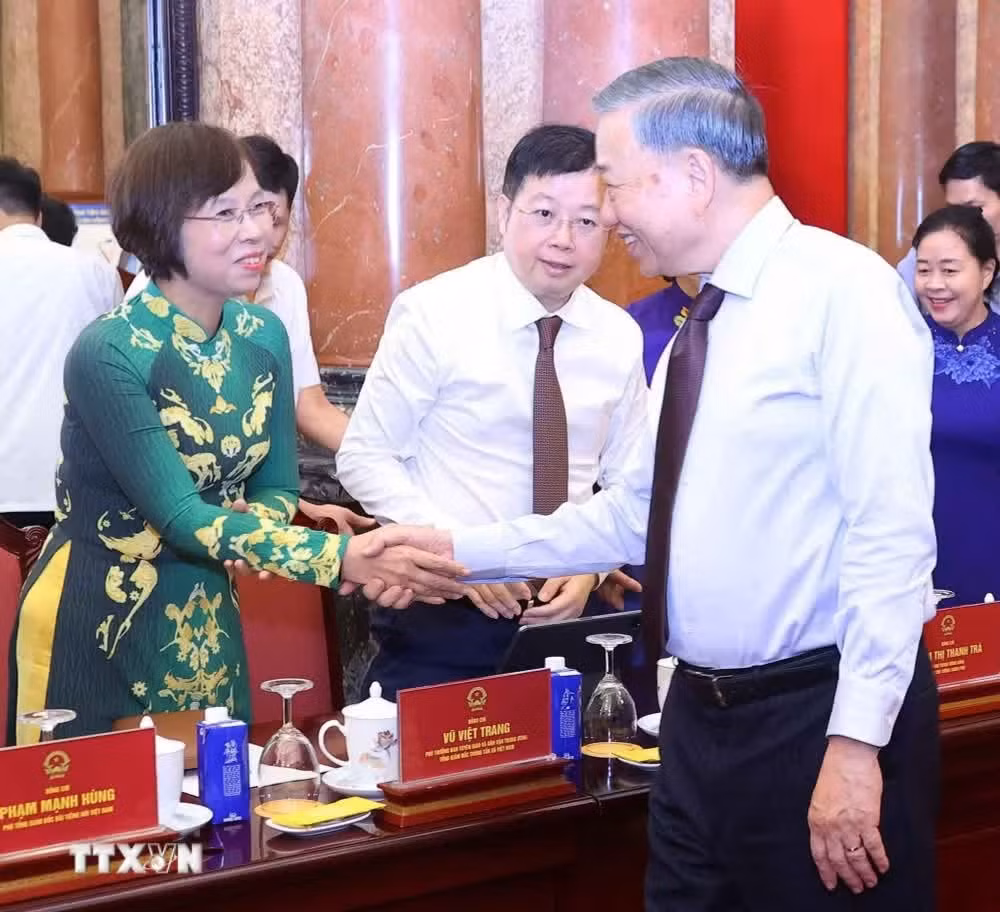 Tổng Bí thư, Chủ tịch nước Tô Lâm với các đại biểu.
