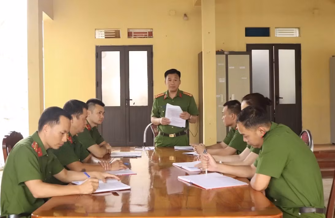 Công an phường Thảo Nguyên triển khai phương án bảo đảm an ninh trật tự.