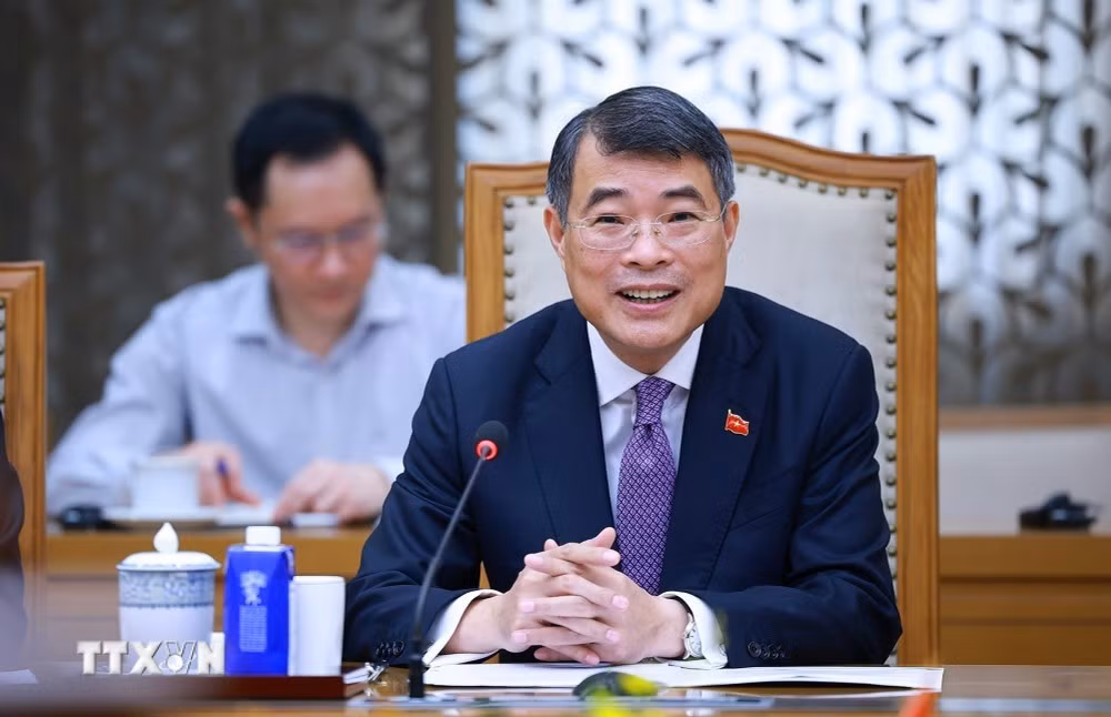 Thủ tướng Lê Minh Hưng tiếp ông Tan Sri Tengku Muhammad Taufik, Chủ tịch kiêm Tổng Giám đốc Tập đoàn Dầu khí Quốc gia Malaysia (PETRONAS).