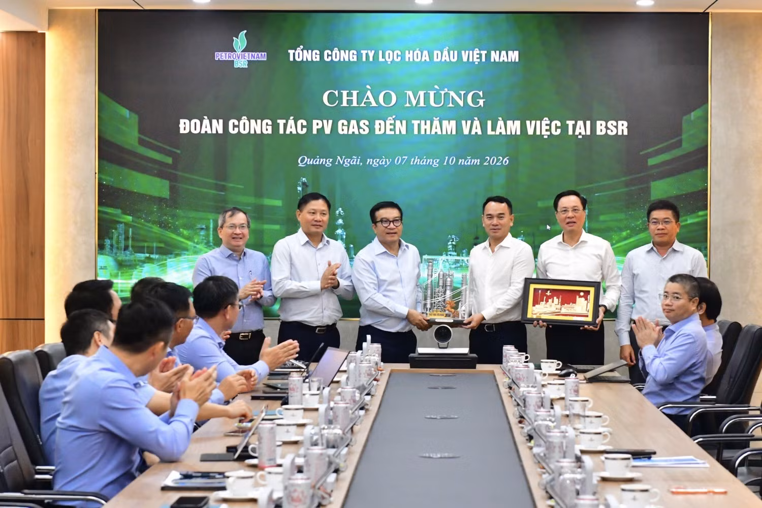 Hợp tác giữa BSR và PV GAS không chỉ phục vụ nhu cầu phát triển của mỗi đơn vị mà còn góp phần tăng cường sự gắn kết trong chuỗi giá trị, phát huy sức mạnh tổng hợp và nâng cao năng lực cạnh tranh của PETROVIETNAM.