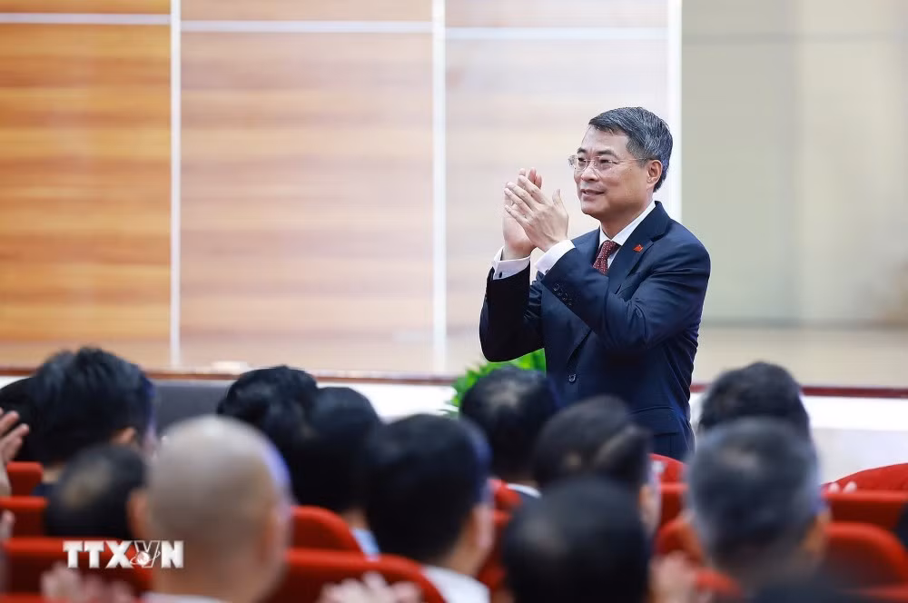 Thủ tướng Lê Minh Hưng dự Lễ khai khóa Đại học Quốc gia TP Hồ Chí Minh năm 2026.