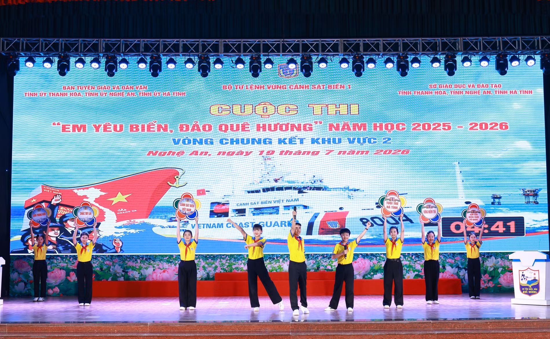 3 Kiến thức pháp luật không chỉ được truyền tải đến học sinh mà còn lan tỏa tới gia đình và cộng đồng.