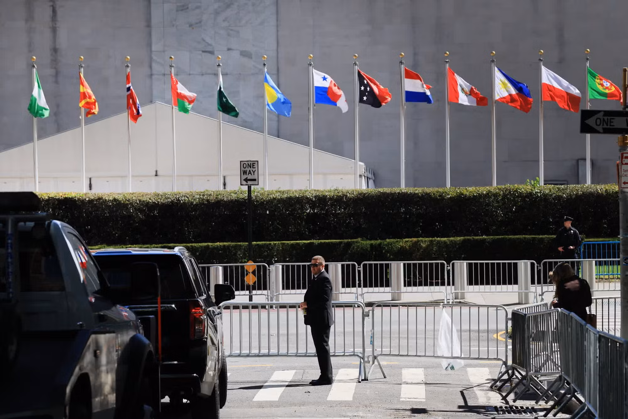 23met-unga-sewer-ghlj-superjumbo.jpg