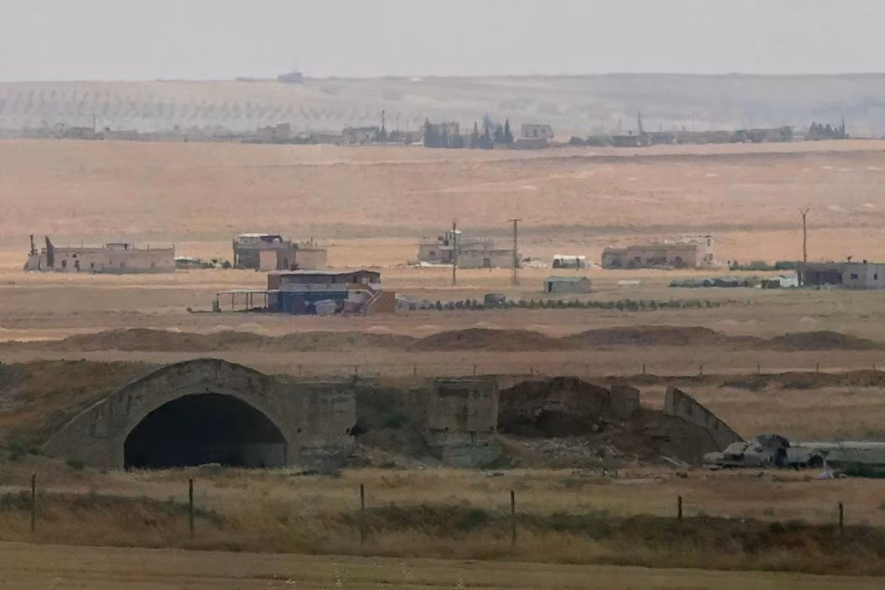 2026-08-18t131109z-1180689922-rc201nabcror-rtrmadp-3-syria-security-airbase-1.jpg