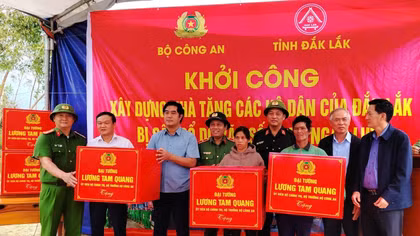 Bài 3 (kỳ cuối): Bảo đảm an ninh con người và yêu cầu đối với công tác Công an